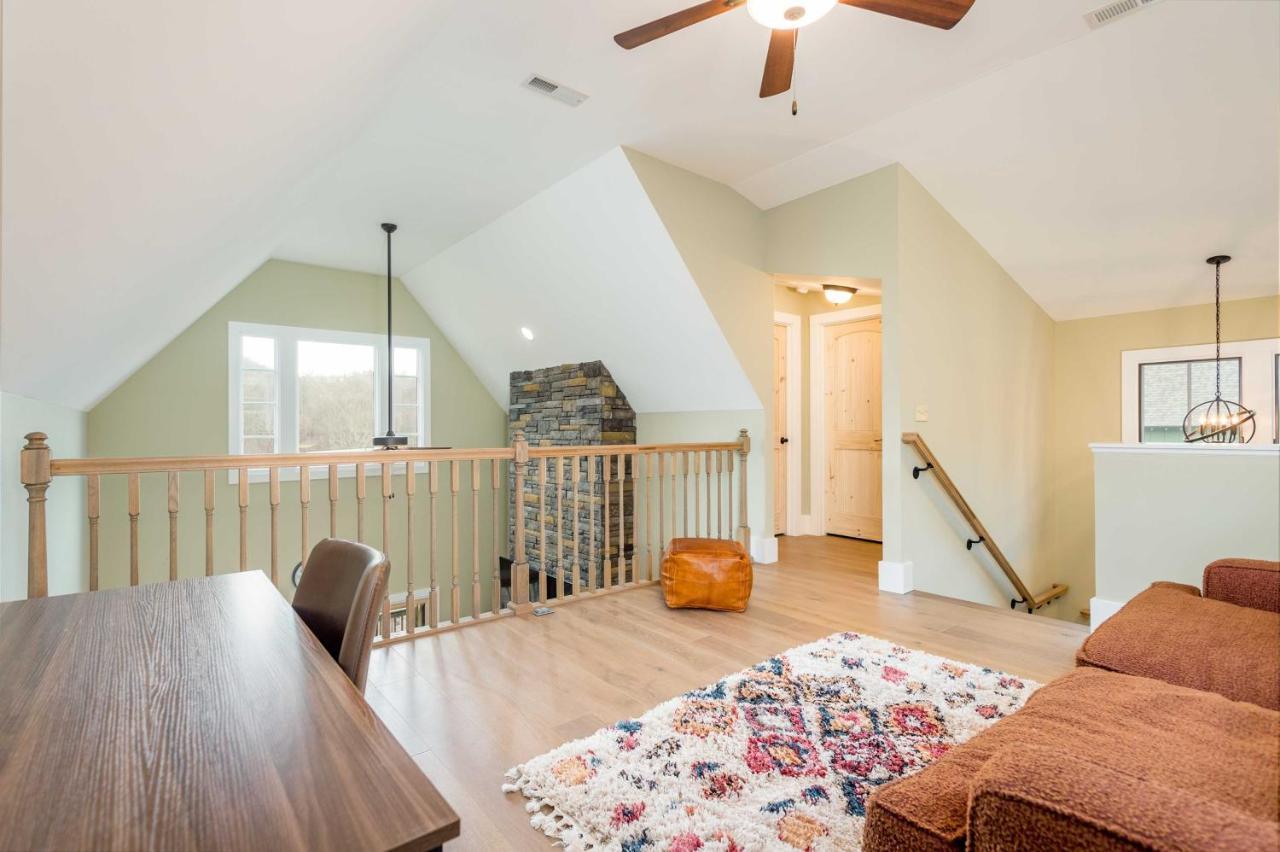 Cullowhee Home With Game Room, Wraparound Decks 외부 사진