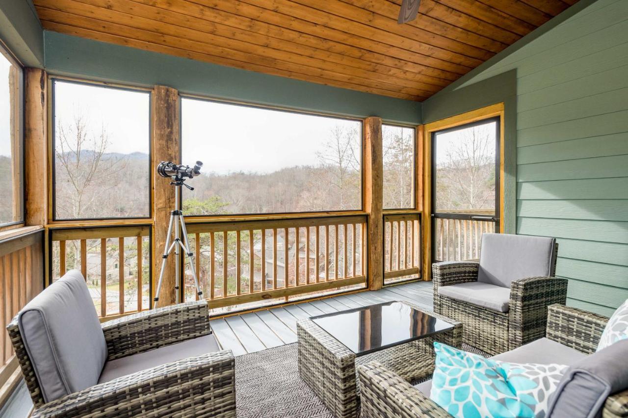 Cullowhee Home With Game Room, Wraparound Decks 외부 사진